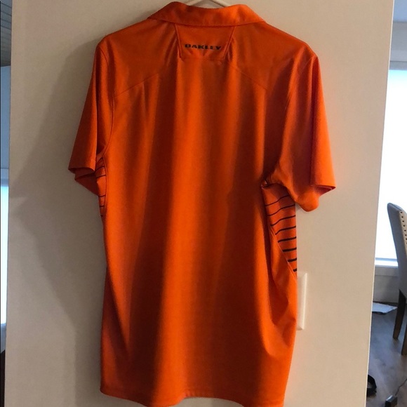 Oakley golf shirt - Picture 3 of 3